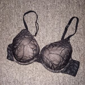 Black floral print lace push up bra size 34A